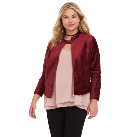 Torrid Ruby Red Velvet Moto Jacket 1X 14/16 - Picture 16 of 16